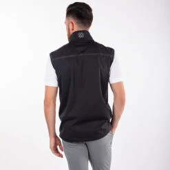 Galvin Green Lion Interface-1 Golf Wind Vest -Golf Apparel Store Galvin Green SS22 Lion Full Zip Windproof Bodywarmer G122477 Code WTGAL193 M Black model 3