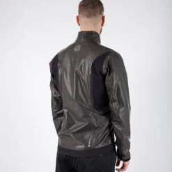 Galvin Green Angus Shakedry Waterproof Golf Jacket 13 Galvin Green Angus Shakedry Waterproof Golf Jacket -Golf Apparel Store Galvin Green SS21 Angus Waterproof Jacket G110277 Code WJGAL397 Ash Grey Black Model 3