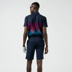 J.Lindeberg Active Argyle Golf Shorts 12 J.Lindeberg Active Argyle Golf Shorts -Golf Apparel Store J.Lindeberg SS22 Active Argyl Golf Short P1345071 Navy Model 2