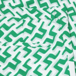 J.Lindeberg Kim Print Golf Shorts 7 J.Lindeberg Kim Print Golf Shorts -Golf Apparel Store J.Lindeberg SS22 Kim Print Golf Shorts GMPA06306 M473 Code TSLIN021 34 W Parakeet 3D Bridge Monogram Detail