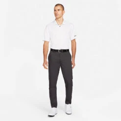 Nike Dry UV Chino Slim Golf Pants -Golf Apparel Store Nike SS21 UV Chino Trousers Dark Smoke Grey DA4130 070 Code TRNIK135 Dark Smoke Grey Model 3