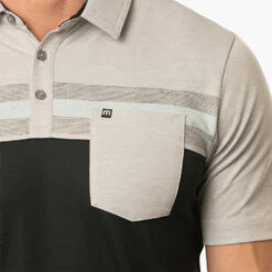 TravisMathew Salad Days Golf Polo Shirt 12 TravisMathew Salad Days Golf Polo Shirt -Golf Apparel Store Travis Mathew SS21 Salad Days Golf Polo Shirt 1MW110 SHTRA056 S Heather Light Grey Model 2