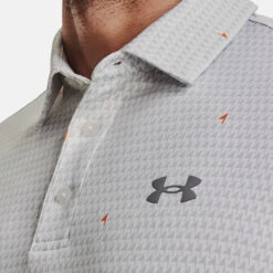 Under Armour Playoff 2.0 Flag Print Golf Polo Shirt 12 Under Armour Playoff 2.0 Flag Print Golf Polo Shirt -Golf Apparel Store Under Armour AW22 Playoff 2.0 Flag Print Polo Shirt 1327037 146 SHUND301 L White Halo Gray Steel Model 2