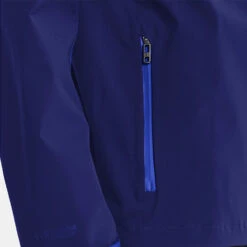 Under Armour Storm Proof 2.0 Waterproof Golf Jacket -Golf Apparel Store Under Armour AW22 Stormproof 2.0 Waterproof Jacket 1371596 456 WJUND014 Bauhaus Blue Versa Blue Versa Blue Model 2