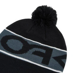 Oakley Factory Cuff Golf Beanie -Golf Apparel Store factorycuffbeanieblackout1 model 1