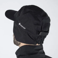 Galvin Green Arctic Waterproof Golf Hat -Golf Apparel Store galvingreen2021arcticwaterproofhat model 2